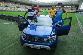 Dacia e Udinese insieme per altre tre stagioni, è partnership 'record' Dacia e Udinese insieme per altre tre stagioni, è partnership 'record'